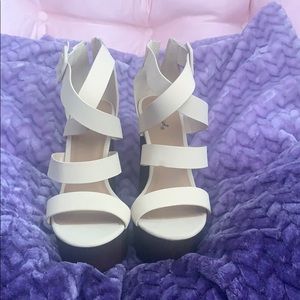 Qupid platform shoes size 10